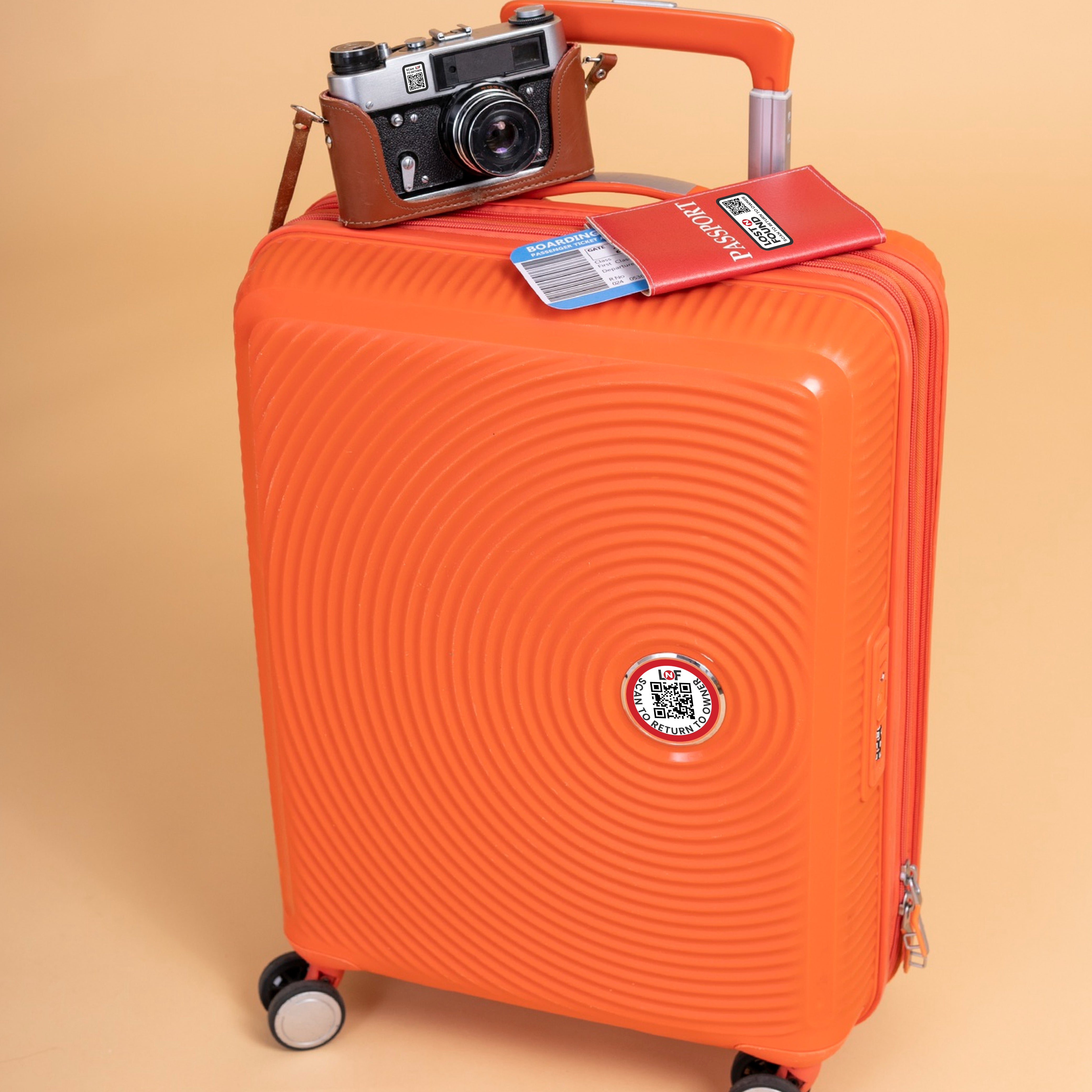 Peel-and-stick labels and secure luggage bag tags